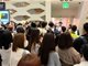 深圳宝安机场一偶像男团插队登机 机场致歉