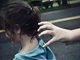 6岁女童被陌生男子拖进小巷 孩子哭得撕心裂肺