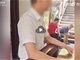 男子无票闯卡接生病儿子遭阻拦 景区称检票员无错